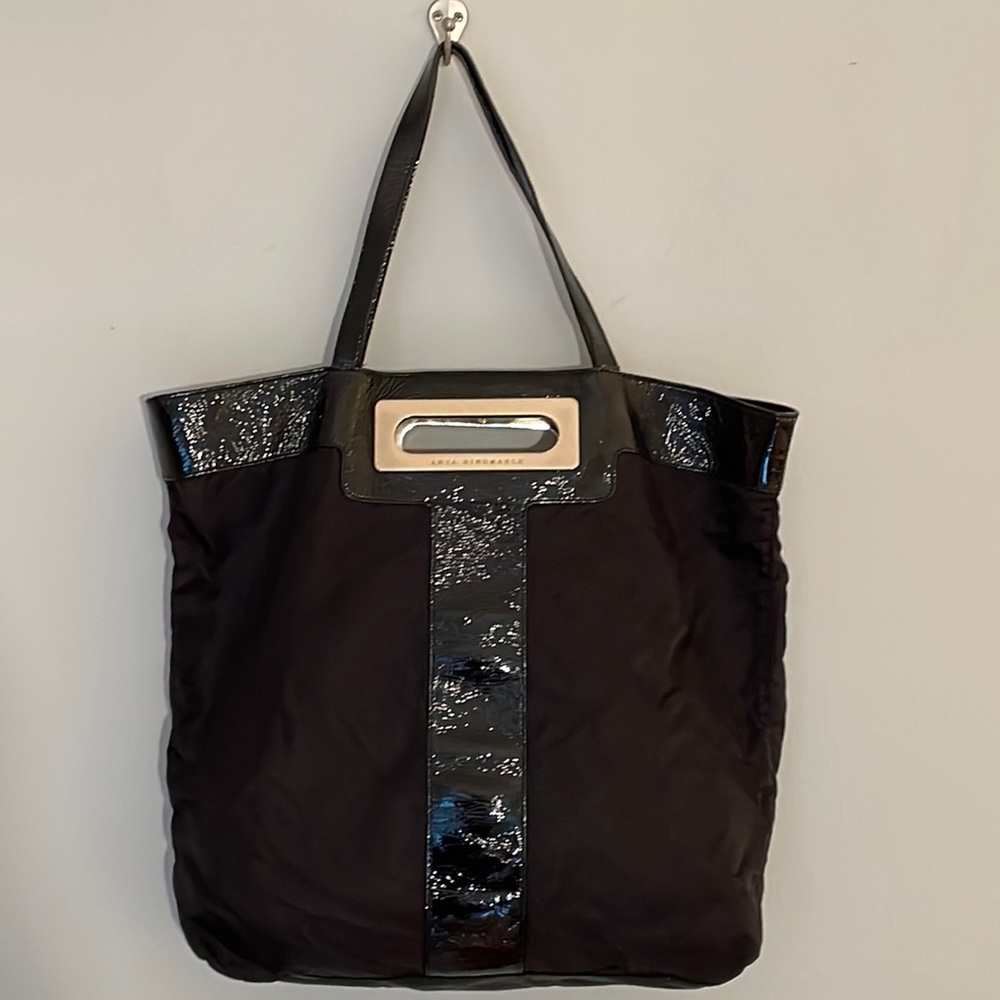 ANYA HINDMARCH - SHOULDER BAG